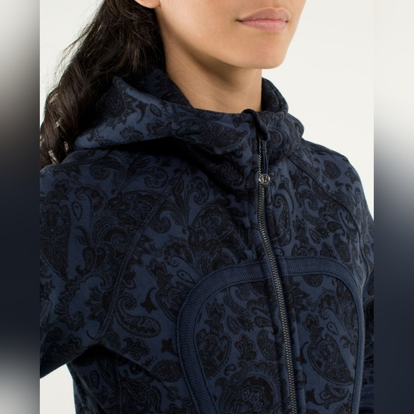 Lululemon Scuba Hoodie *Stretch (Lined Hood) Paisley Inkwell Blue Size 6 Zipper - Picture 3 of 11